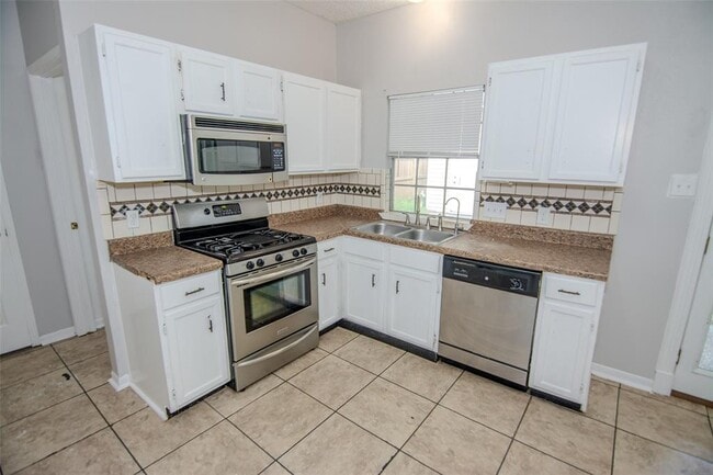 Building Photo - 4903 Heritage Plains Dr