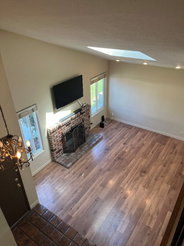 Building Photo - 15221 Polly Ave