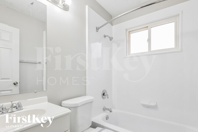Building Photo - 14389 Wild Fox Ct