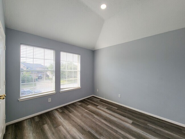 Building Photo - The perfect place to come home to! This be...
