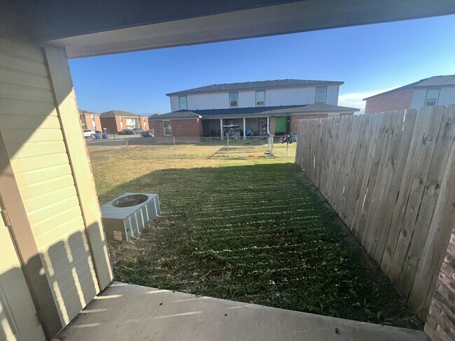 Building Photo - 4108 Shasta Rd