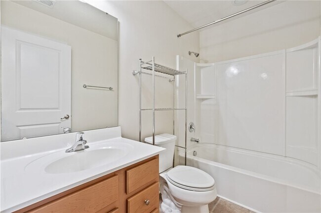 Building Photo - 1966 Georgetown Dr