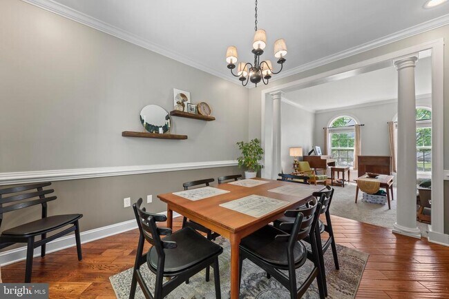Building Photo - 43340 Wintersrun Ct