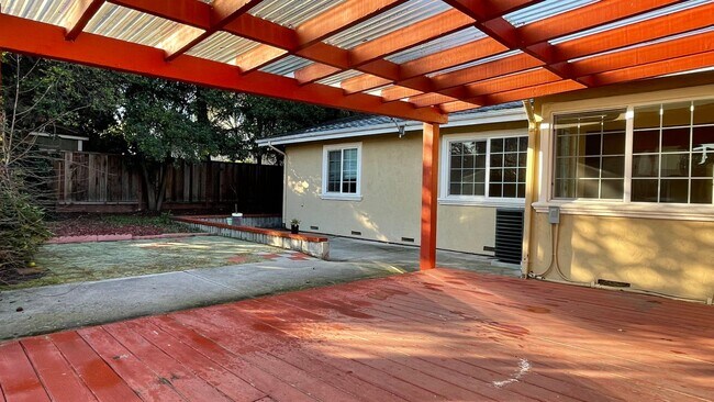 Building Photo - Spacious 6BD/3BA San Jose Home with 3D Tour