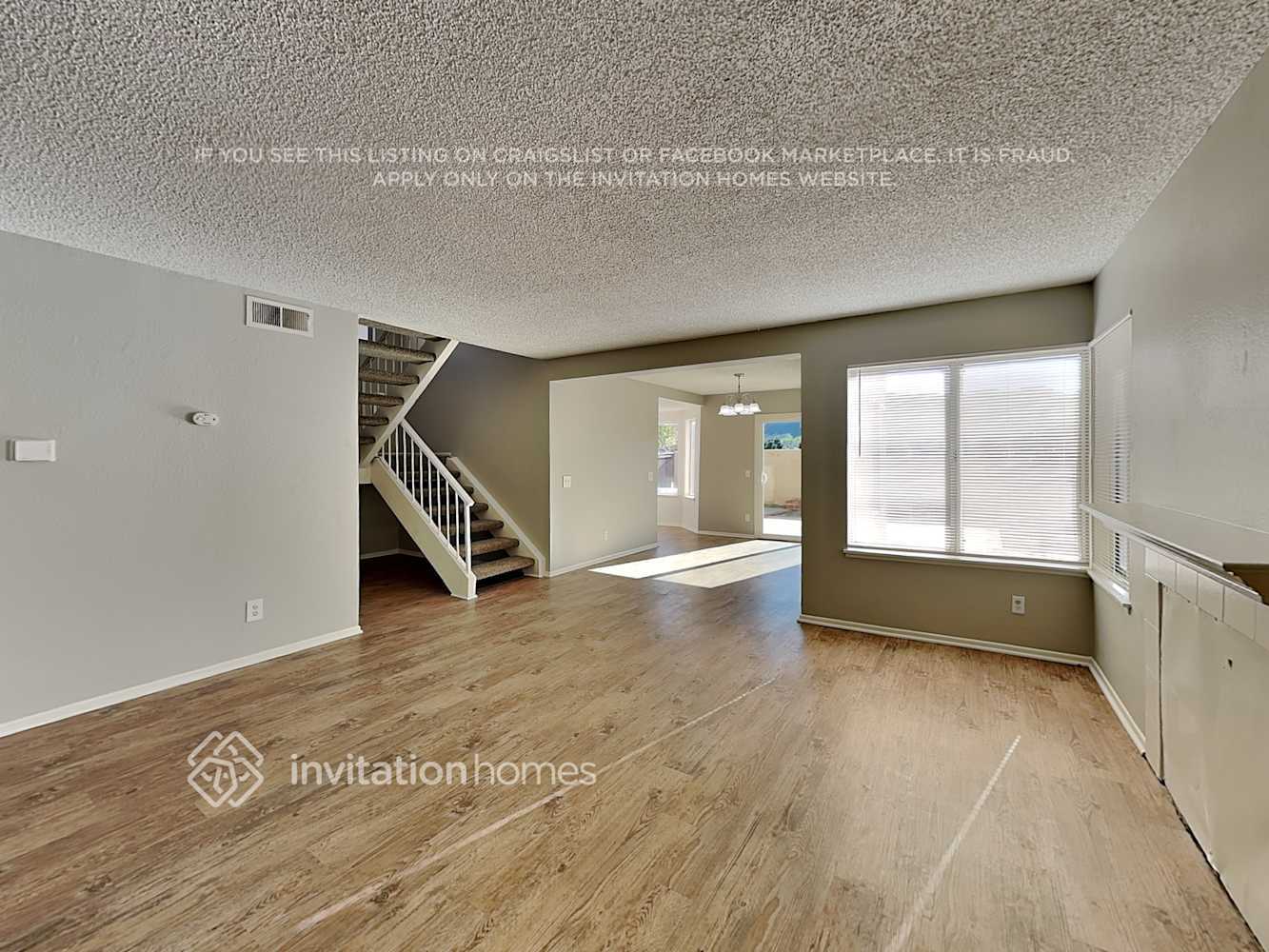 Building Photo - 14327 Green Vista Dr