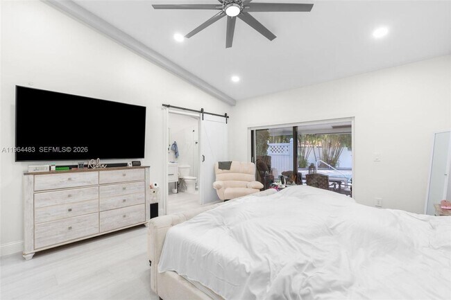 Building Photo - 501 NW 78th Way