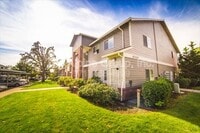 Building Photo - 10020 SW 125th Ave