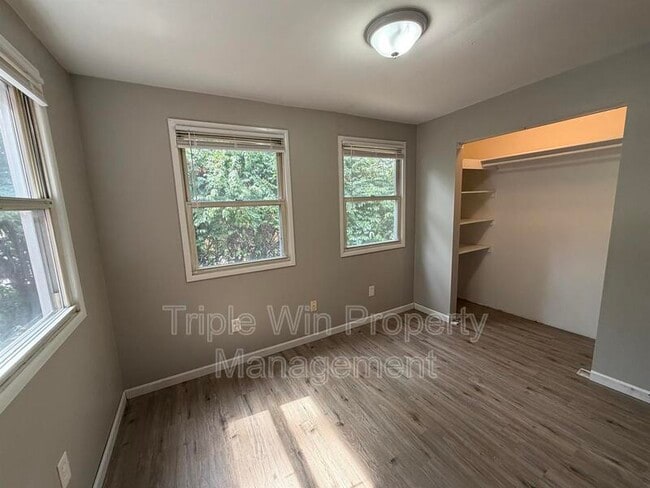 Building Photo - 1629 Redman Rd