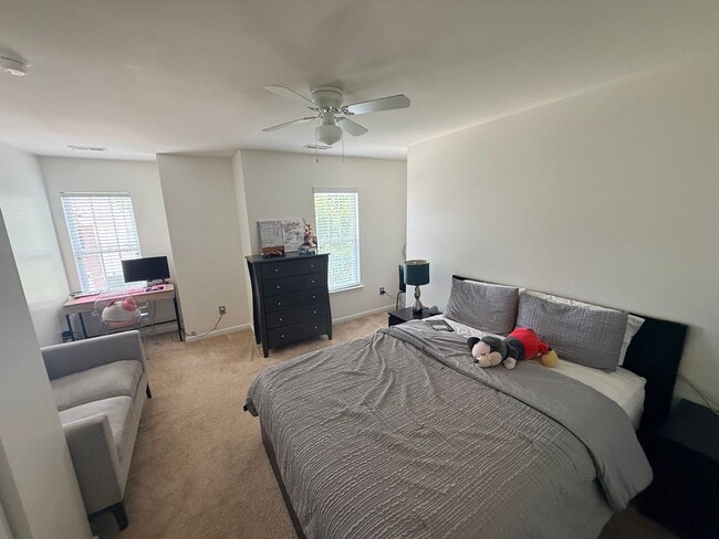 Building Photo - Beautiful home in Ballantyne