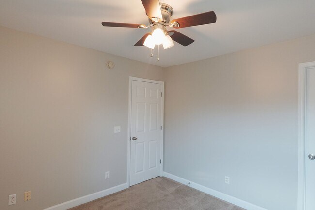 Building Photo - Coming Available!