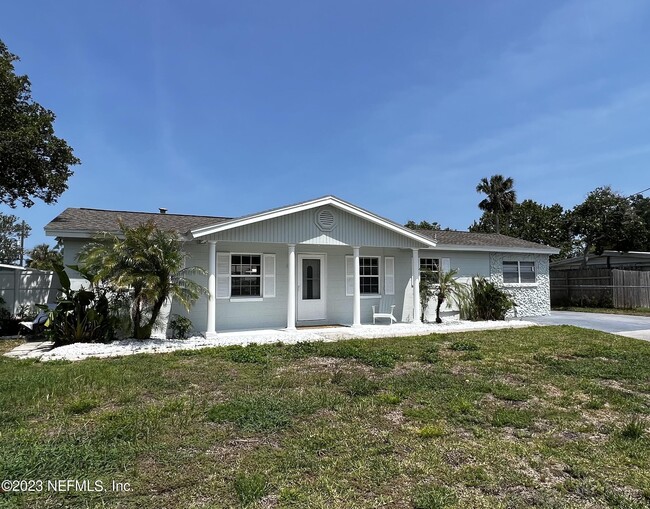 Primary Photo - 451 Whiting Ln