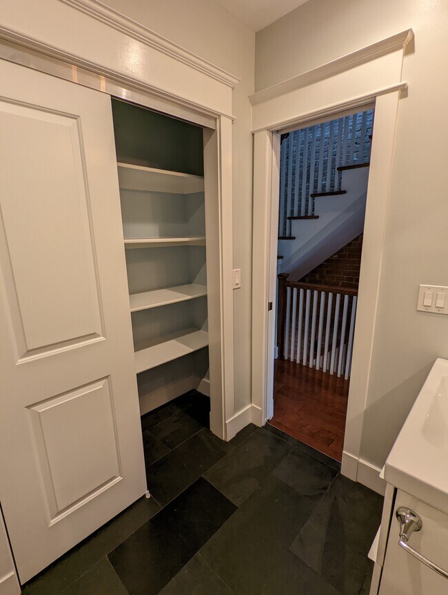 Building Photo - 228 F St NE