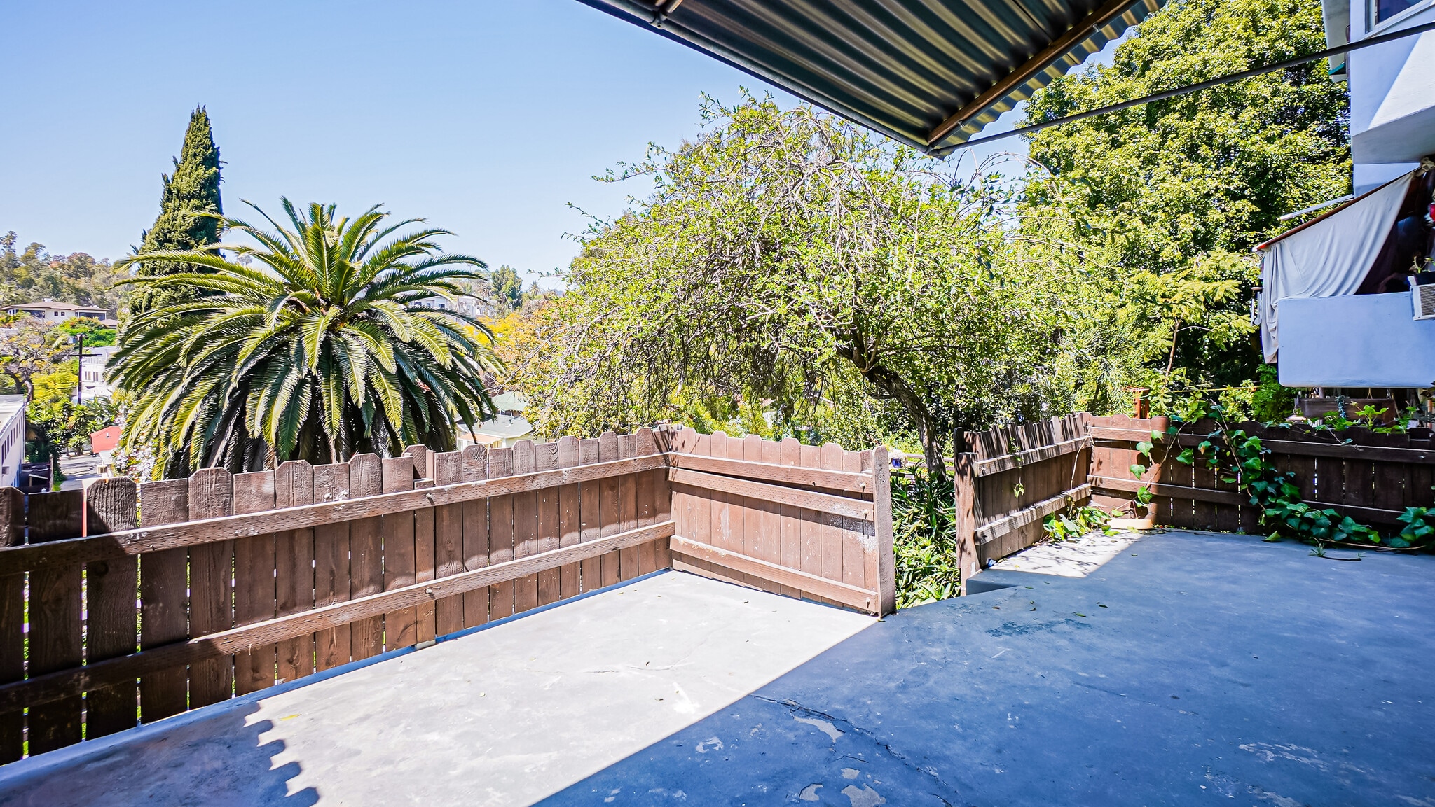 Building Photo - 2065 Ivar Ave