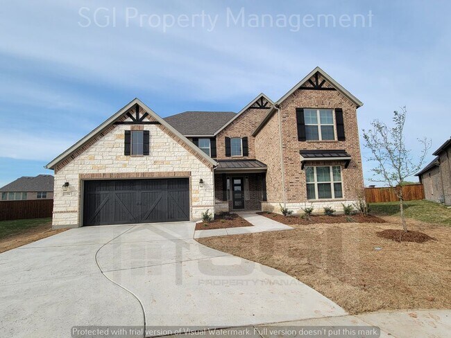 Building Photo - Incredible Brand New 6 Bedroom!!