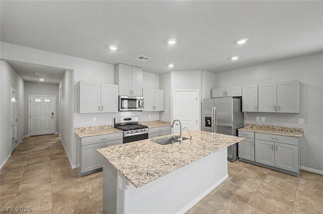 Building Photo - 7552 Blue Lotus Ave