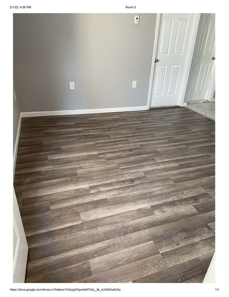 Living Room - 86 4th St