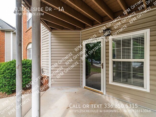Building Photo - 2670 Ingleside Dr