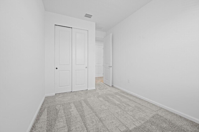 Building Photo - 7638 SW Lucy Ln