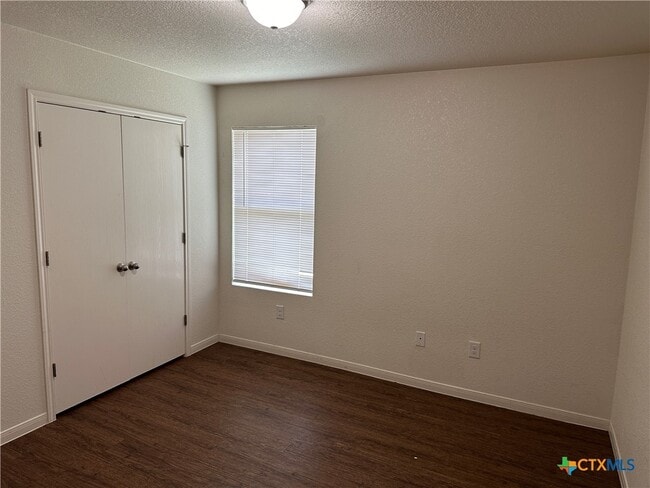 Building Photo - 4509 Waterproof Dr