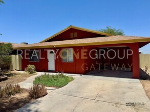 Building Photo - Close to San Luis Downtown - 3 Bedroom hom...