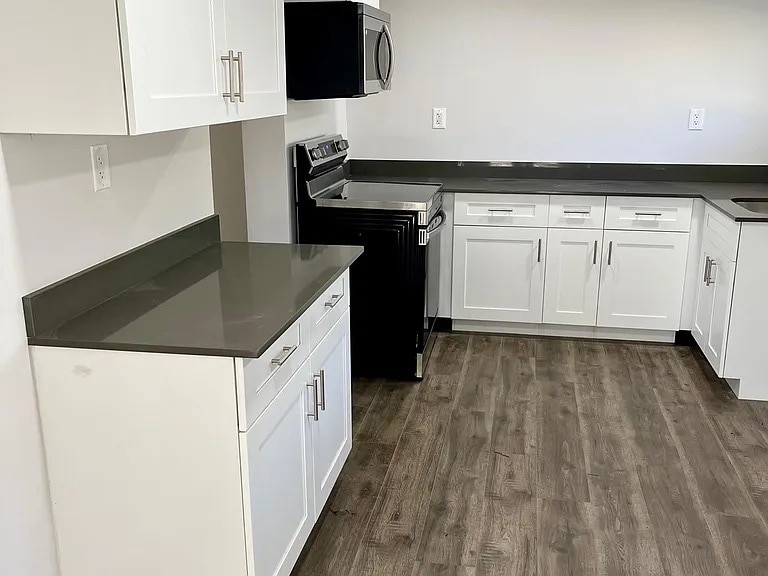 Building Photo - 3355 SW 23rd Terrace