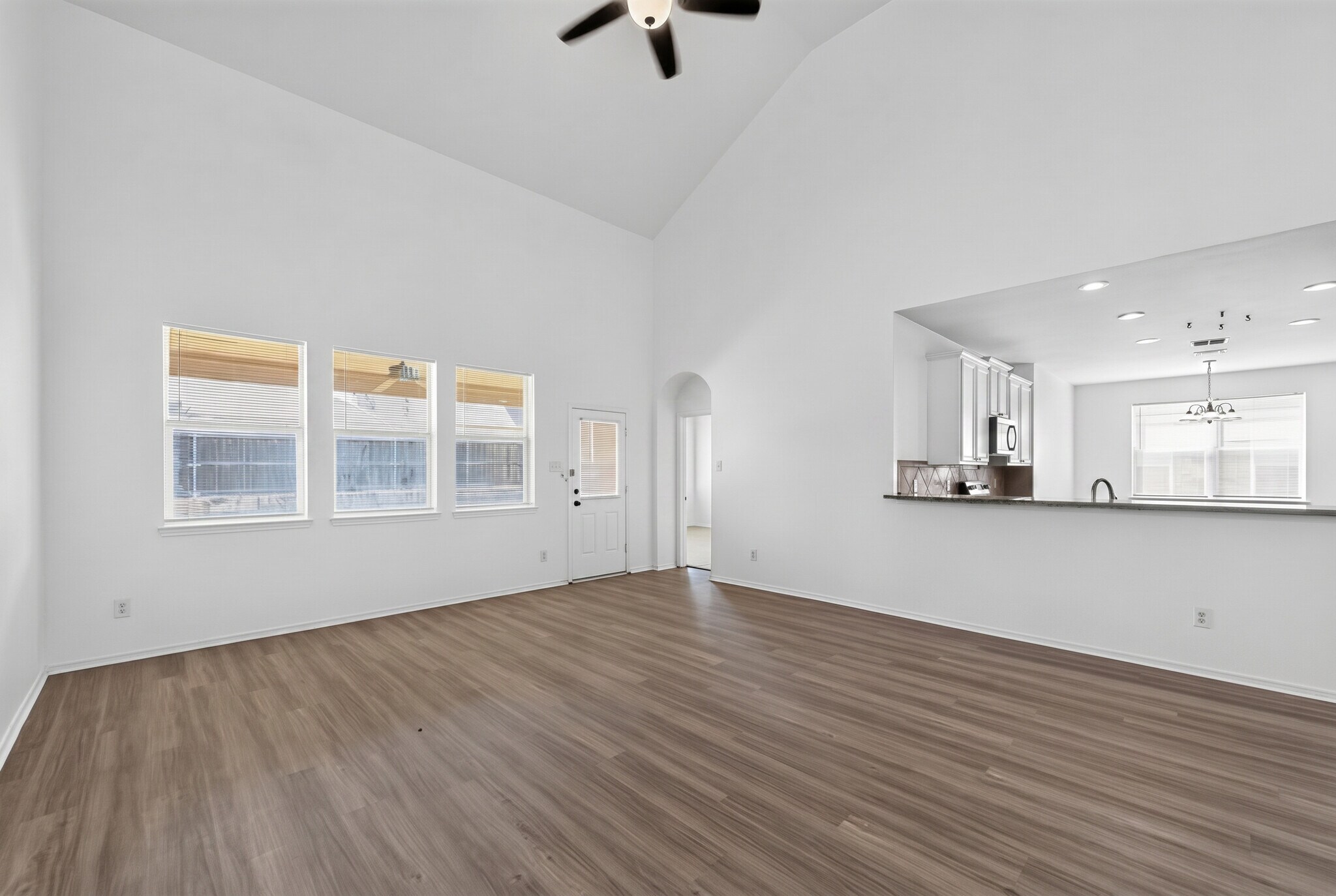 Building Photo - 1009 Youkum Ct