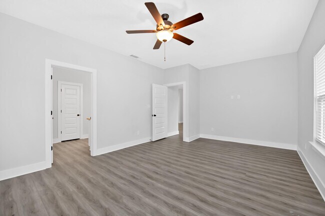 Building Photo - 5087 San Pedro Ct