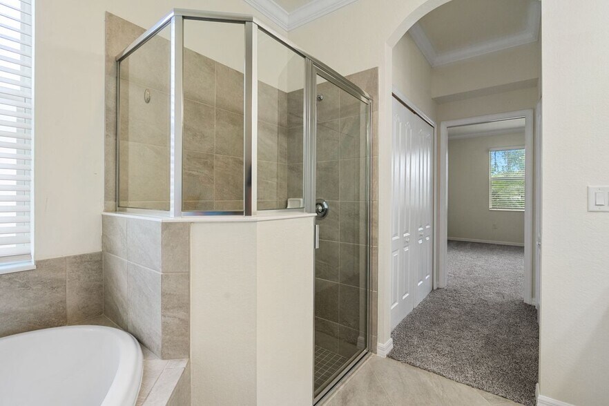 Building Photo - 4244 Lemongrass Dr