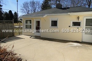 Building Photo - 202 E Dean Ave