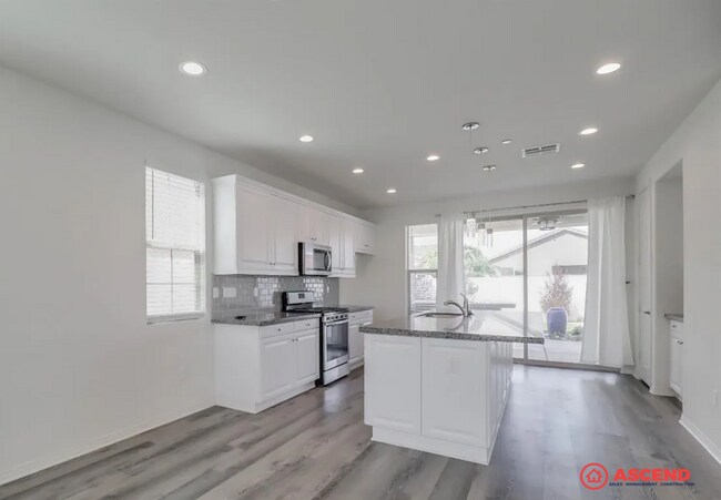 Building Photo - Stunning 4BR/3.5BA Home – 2,300 SqFt | Gated Community w/ Pool, Gym & Clubhouse | Gardener Included!