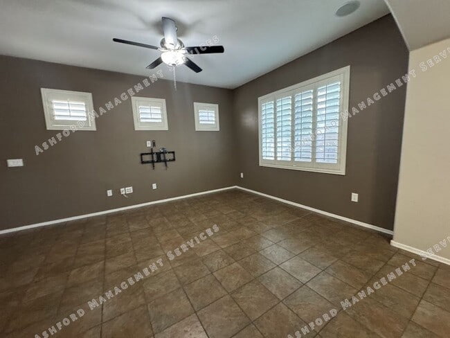 Building Photo - Beautiful 3 Bed + Loft Home in North Phoen...