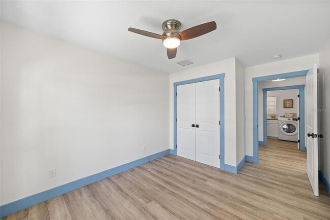 Building Photo - 759 Lantana Ave