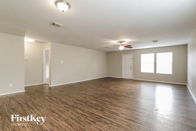 Building Photo - 16814 Perryton Ln