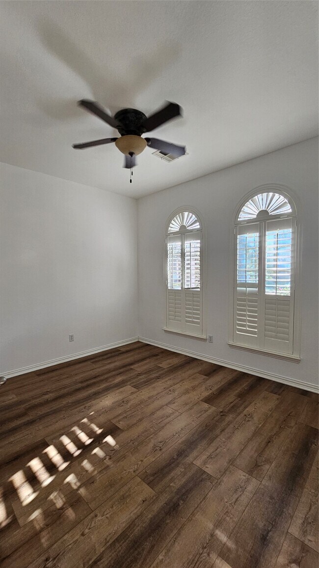 Building Photo - 5407 Moon Indigo Ln