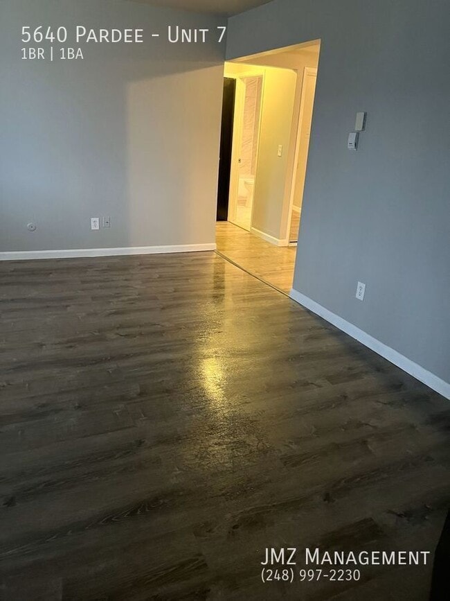 Building Photo - 5640 Pardee-Unit 7