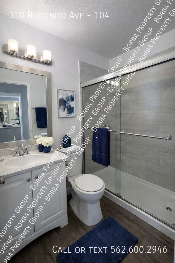 Building Photo - 310 Redondo Ave