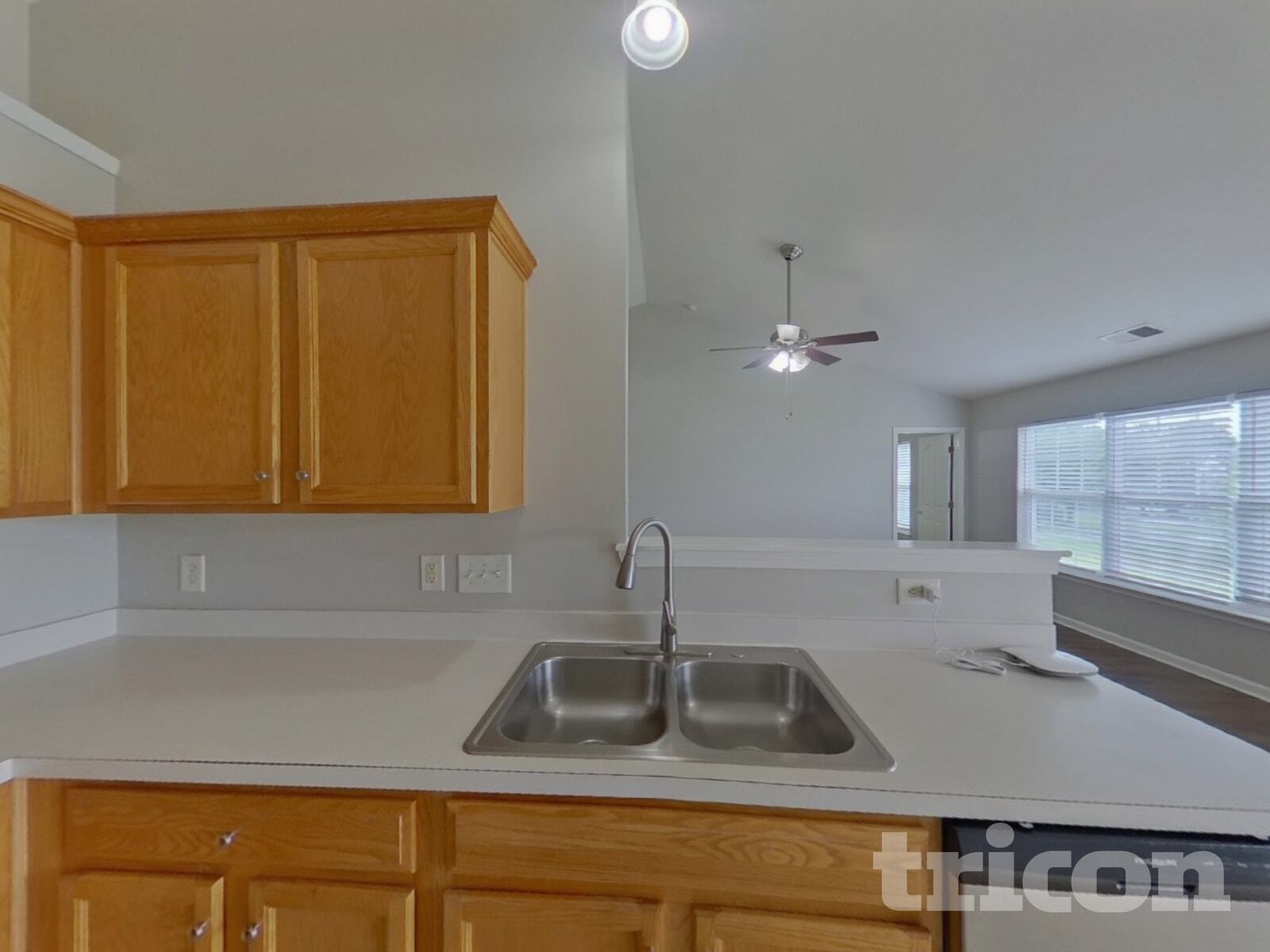 Building Photo - 2104 Gold Nugget Dr