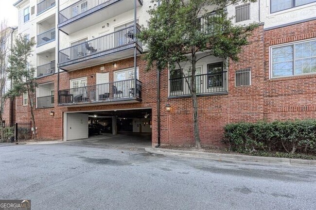 Building Photo - 3275 Lenox Rd NE