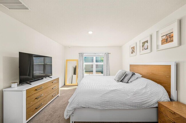 Building Photo - 2181 NW 247th Dr