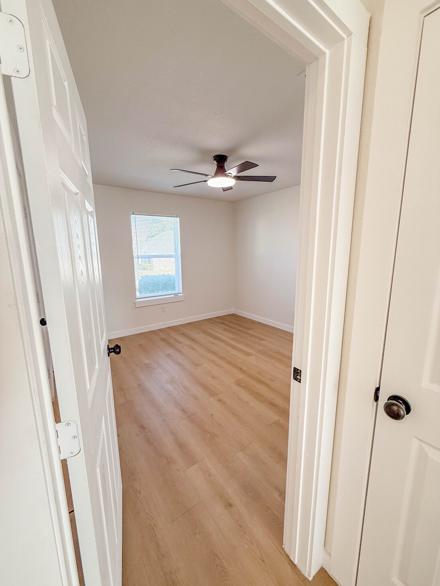2nd bedroom - 308 E Bourn St