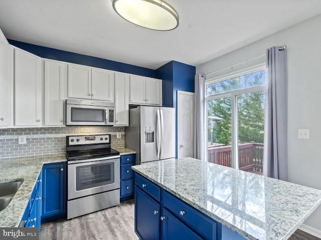 Building Photo - 4252 Normandy Ct