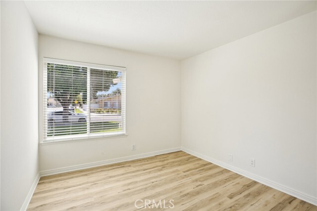 Building Photo - 17581 Webster Ave