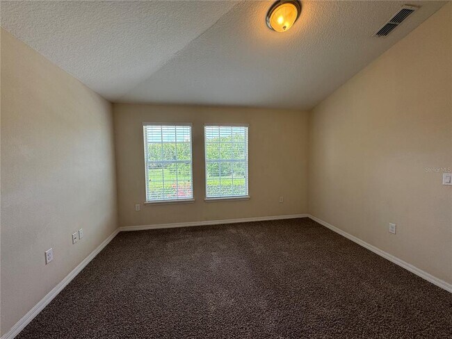 Building Photo - 10716 Dawson Lily Way