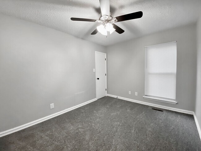 Building Photo - Don't miss your chance! Value and Quality,...