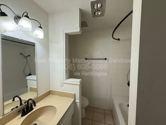 Building Photo - 7003 Geneva Ave