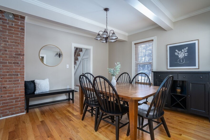 Building Photo - 308 Ballston Ave