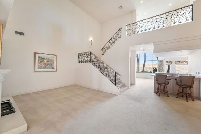 Building Photo - Luxury Lake Las Vegas Estate in Guard-Gated SouthShore Community!