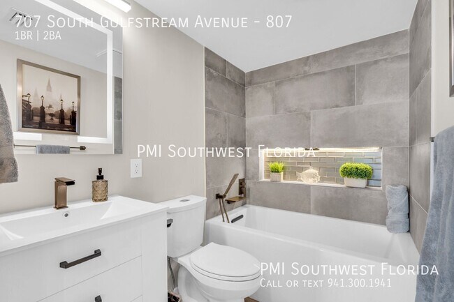 Building Photo - 707 S Gulfstream Ave