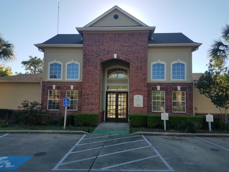 Brazoswood 255 E Brazoswood Dr Clute TX 77531 Apartment Finder