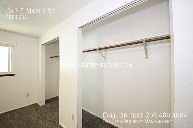 Building Photo - 343 E Maple St